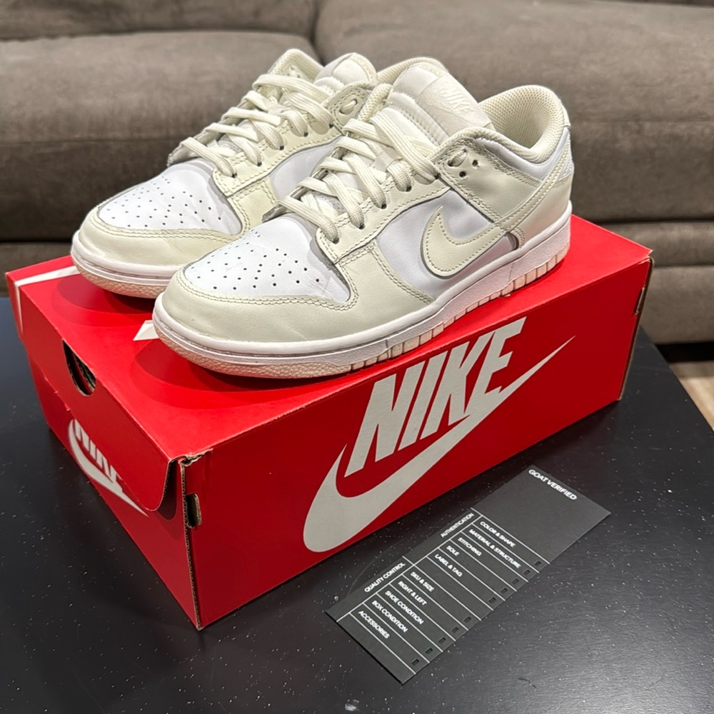 Womens Nike Low Dunk yellow size 8